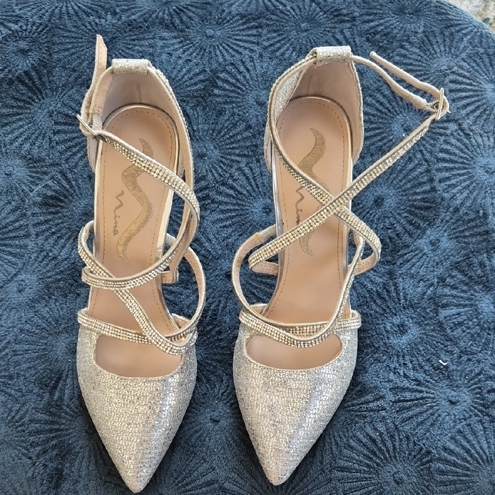 Nina Womens Carrie Silver Ankle Strap Heels Size 7.5